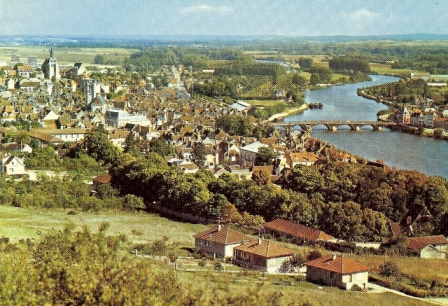 Joigny-St Thibaut-St Jean-vue sur l'Yonne