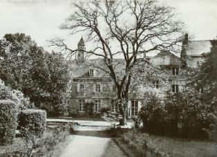 "Les Feuillants":propriété de la Société du Sacré-Coeur depuis 1904 
